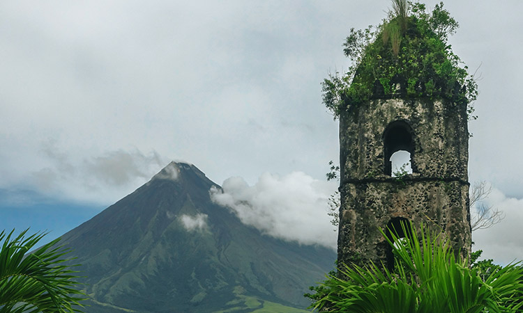 Summer Trip - Mount Mayon in Albay Philippines