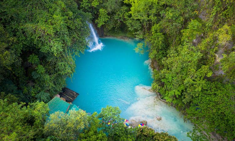 Kawasan falls in the south of Cebu