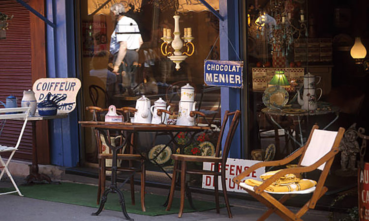 What to Buy in Paris as Souvenirs