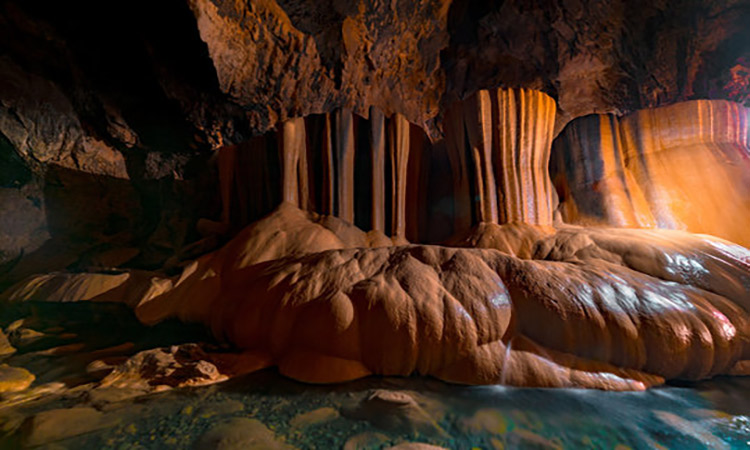 Sumaguing Cave