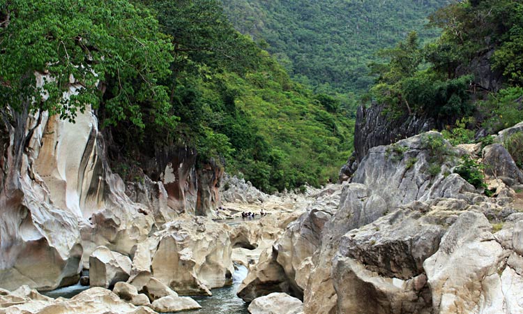 Tinipak River Long weekend destinations