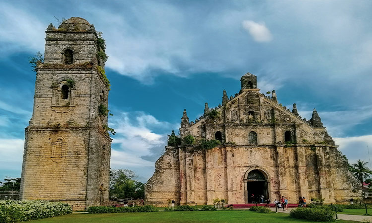 12 Historical Places in the Philippines